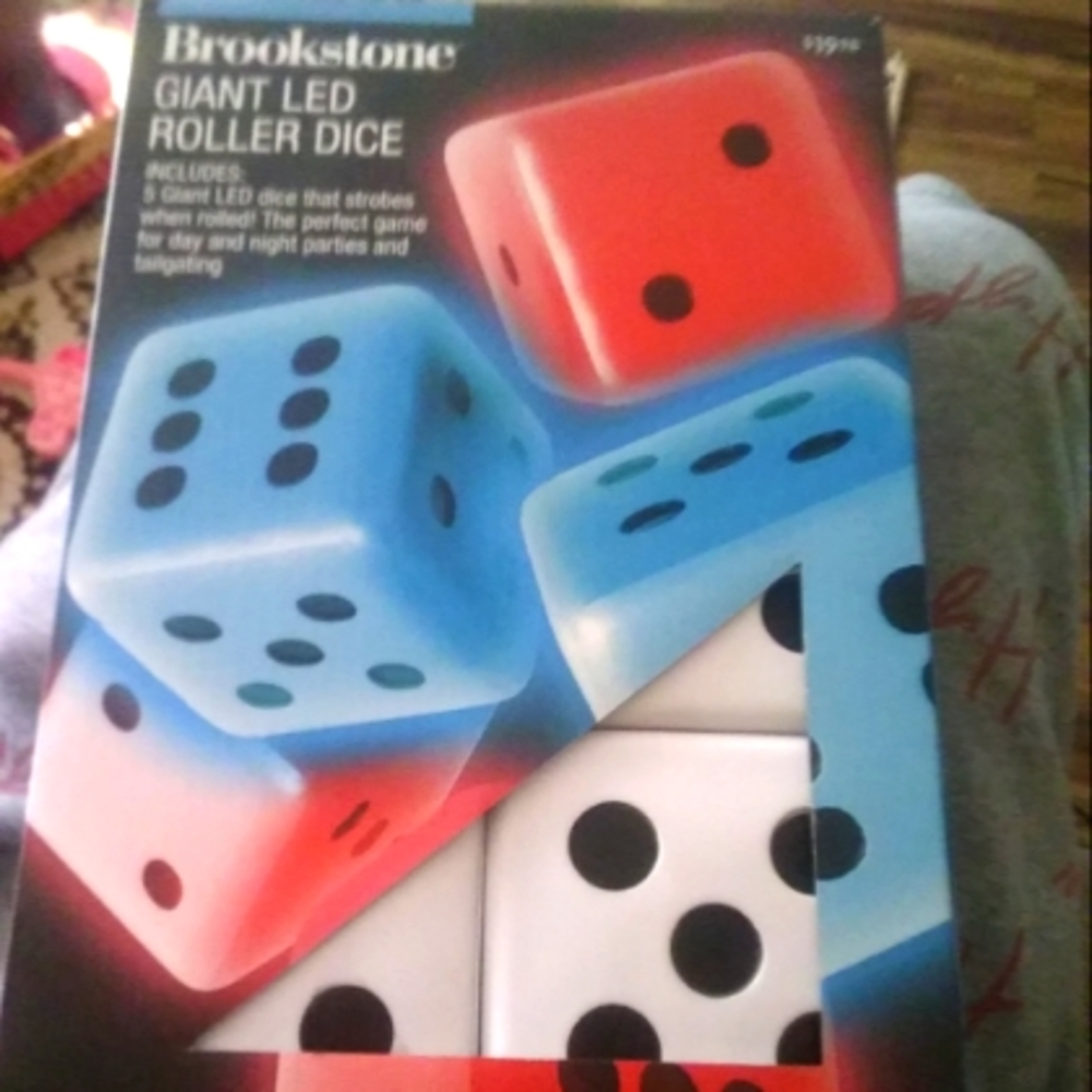 Giant LED dice